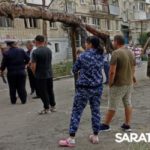 Атака беспилотников в Саратовской области: у повреждённых домов продолжается ликвидация последствий