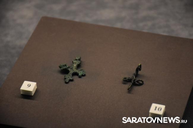 В Саратове нашли древний рынок XIV века — среди находок золотое украшение В Саратове нашли древний рынок XIV века — среди находок золотое украшение