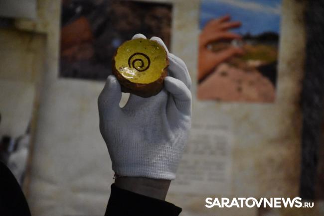 В Саратове нашли древний рынок XIV века — среди находок золотое украшение В Саратове нашли древний рынок XIV века — среди находок золотое украшение