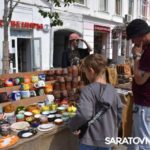 В Саратове открылась «Палитра ремесел»: от афонских икон до значков из скейтбордов В Саратове открылась «Палитра ремесел»: от афонских икон до значков из скейтбордов