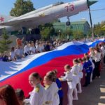 В Энгельсе отмечают День Государственного флага России