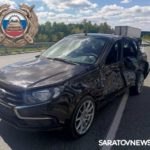 В тройном ДТП в Вольском районе пострадал водитель