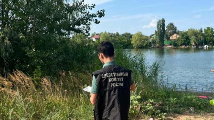 Трагедия на Волге: в Энгельсе обнаружили тело неизвестного Трагедия на Волге: в Энгельсе обнаружили тело неизвестного