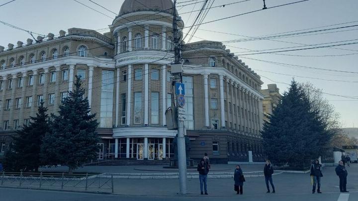 В Саратове 82 процента студентов-очников хотят идти работать В Саратове 82 процента студентов-очников хотят идти работать