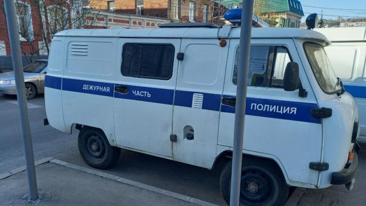 В Саратове стажерка ПВЗ воровала товары В Саратове стажерка ПВЗ воровала товары