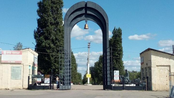 В Энгельсе создадут дирекцию кладбищ В Энгельсе создадут дирекцию кладбищ