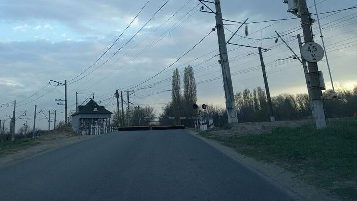 В Красноармейском районе на весь день закроют переезд В Красноармейском районе на весь день закроют переезд