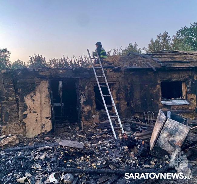 Трагедия в Краснокутском районе: огонь унес жизнь пожилой женщины в саманном доме Трагедия в Краснокутском районе: огонь унес жизнь пожилой женщины в саманном доме