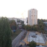 На 1-й Дачной задымилась хозпостройка рядом с трансформаторной будкой На 1-й Дачной задымилась хозпостройка рядом с трансформаторной будкой