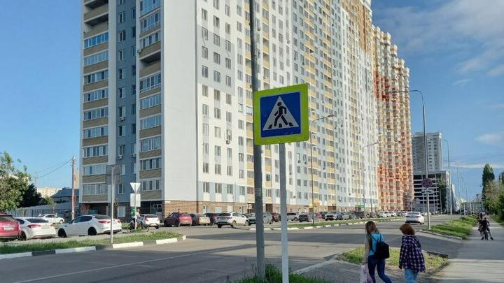 В Базарно-Карабулакском районе такси сбило насмерть председателя районного Собрания депутатов В Базарно-Карабулакском районе такси сбило насмерть председателя районного Собрания депутатов
