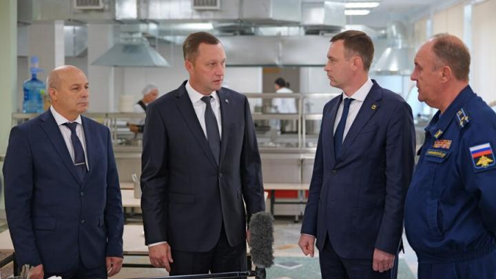 В Саратовской области сделают капремонт в 12 школах В Саратовской области сделают капремонт в 12 школах