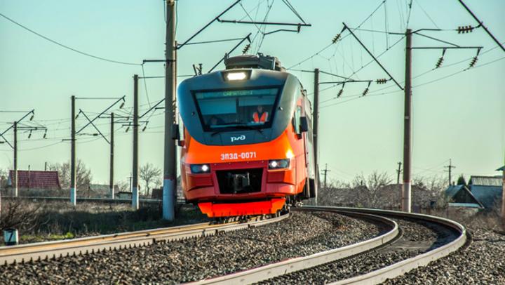 В Саратовской области на пригородных поездах совершили поездки свыше 400 тысяч льготников В Саратовской области на пригородных поездах совершили поездки свыше 400 тысяч льготников