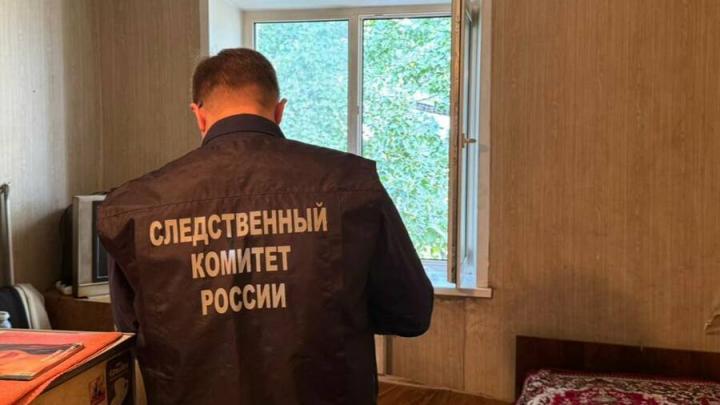 Пьяная саратовчанка зарезала приятеля Пьяная саратовчанка зарезала приятеля