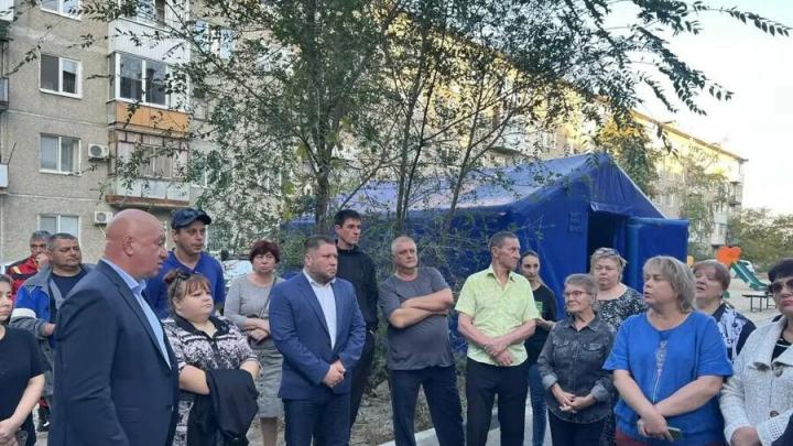 Саратовцам рассказали о компенсациях за разбитые окна после атаки дронов Саратовцам рассказали о компенсациях за разбитые окна после атаки дронов