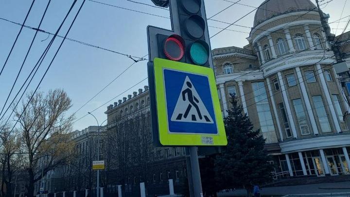 Полиция Саратова просит откликнуться очевидцев ДТП Полиция Саратова просит откликнуться очевидцев ДТП