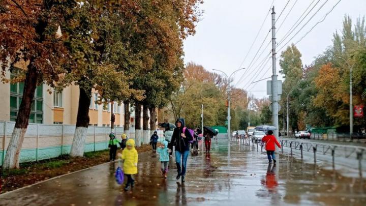 Кратковременный дождь в последнее воскресенье сентября в Саратове Кратковременный дождь в последнее воскресенье сентября в Саратове