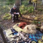 Инспектора рыбоохраны изъяли у саратовских браконьеров 800 метров сетей Инспектора рыбоохраны изъяли у саратовских браконьеров 800 метров сетей