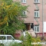 В Саратове расширили площадь ограждения у дома с рухнувшей стеной