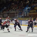 Команда из Альметьевска разгромила саратовских хоккеистов Команда из Альметьевска разгромила саратовских хоккеистов