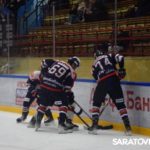 Команда из Альметьевска разгромила саратовских хоккеистов Команда из Альметьевска разгромила саратовских хоккеистов