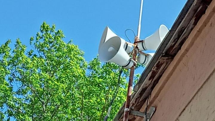 В Саратове работали работают сирены и громкоговорители В Саратове работали работают сирены и громкоговорители