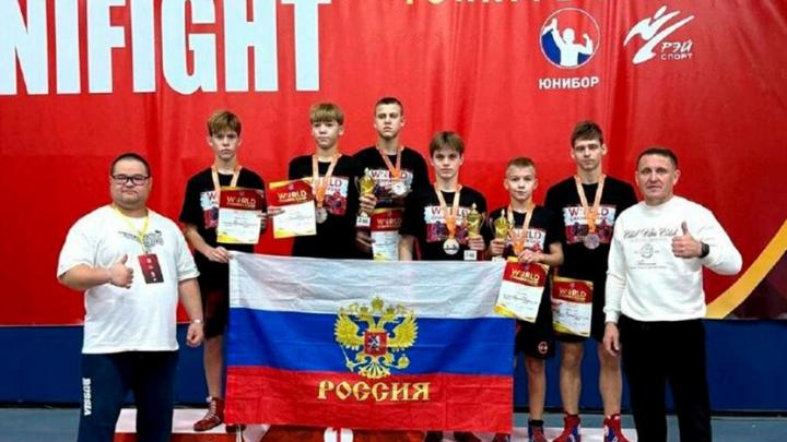 Саратовские спортсмены завоевали награды на первенстве мира по универсальному бою Саратовские спортсмены завоевали награды на первенстве мира по универсальному бою