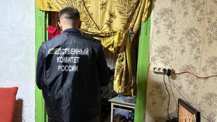 Саратовец до смерти порезал ножом подругу из-за ревности Саратовец до смерти порезал ножом подругу из-за ревности