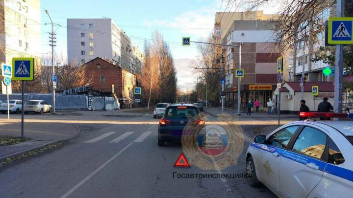 В Саратове автомобиль сбил пенсионерку В Саратове автомобиль сбил пенсионерку