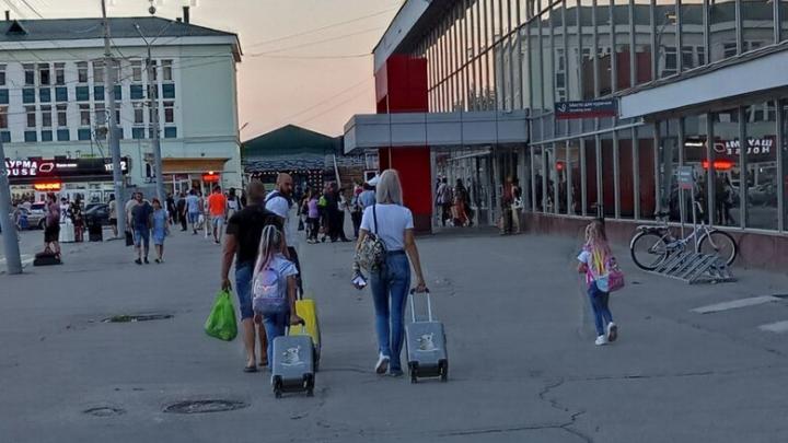 Реконструкцию Привокзальной площади в Саратове планируют завершить в следующем году Реконструкцию Привокзальной площади в Саратове планируют завершить в следующем году