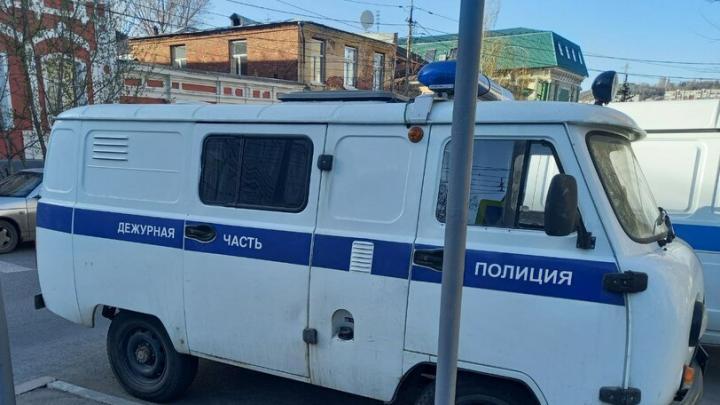 Петровский пенсионер инсценировал кражу из собственного гаража Петровский пенсионер инсценировал кражу из собственного гаража