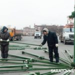 На Театральной площади Саратова в течение недели будут устанавливать новогоднюю ёлку