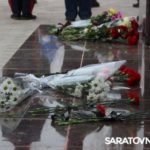 На мемориал в Парке Победы занесли имена Героев-саратовцев На мемориал в Парке Победы занесли имена Героев-саратовцев