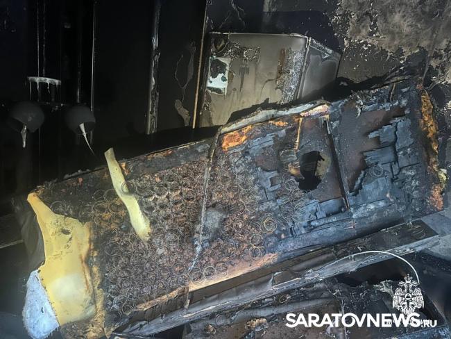 Женщина после ночного пожара скончалась в саратовской больнице Женщина после ночного пожара скончалась в саратовской больнице