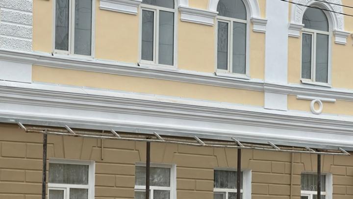 Саратовский театр «Самокат» просит помощи у мэрии Саратовский театр «Самокат» просит помощи у мэрии