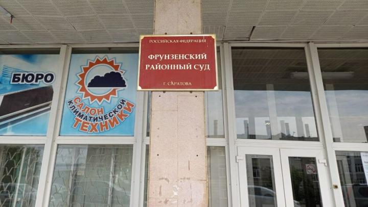 В Саратове пьяная юная леди избила женщину-полицейского В Саратове пьяная юная леди избила женщину-полицейского