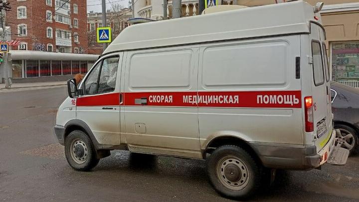 В Саратове подросток травмировался при взрыве петарды В Саратове подросток травмировался при взрыве петарды