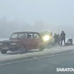 Туман в Саратовской области: машины достают из кюветов Туман в Саратовской области: машины достают из кюветов