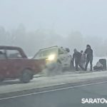 Туман в Саратовской области: машины достают из кюветов Туман в Саратовской области: машины достают из кюветов
