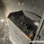Женщину и грудного ребенка вынесли с пожара в Энгельсе: ребенок не выжил
