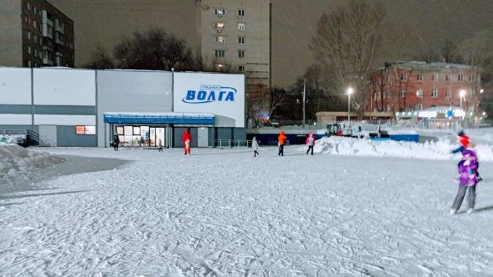 Где встать на коньки в Саратове: составлен подробный гид по всем каткам Где встать на коньки в Саратове: составлен подробный гид по всем каткам