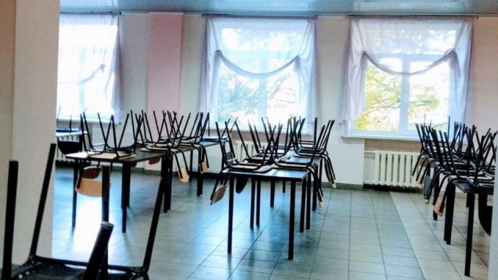 Володин потребовал увеличить финансирование на школьное питание в Саратовской области Володин потребовал увеличить финансирование на школьное питание в Саратовской области