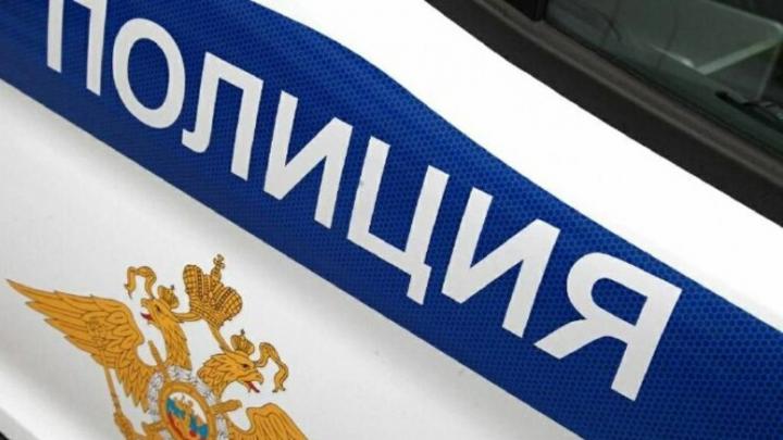 Вахтовая работа спровоцировала скандал: саратовец угрожал ножом женщине при расставании Вахтовая работа спровоцировала скандал: саратовец угрожал ножом женщине при расставании