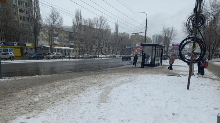 Туман накрыл Саратовскую область: где особенно опасно садиться за руль Туман накрыл Саратовскую область: где особенно опасно садиться за руль