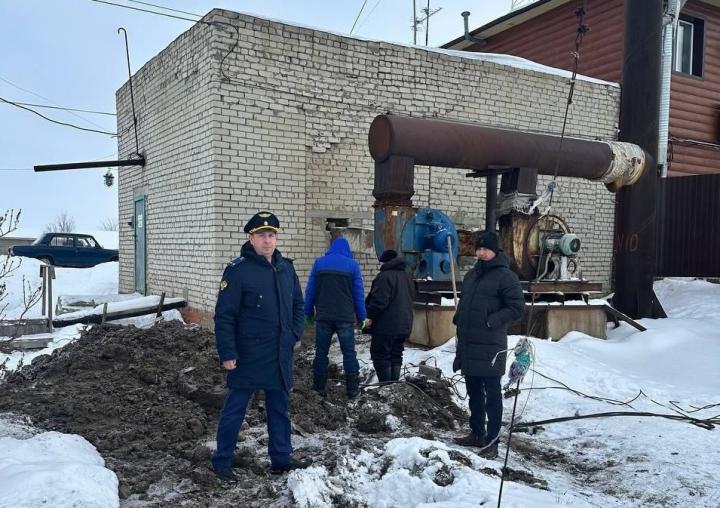 В Степном более 4,5 тысяч человек остались без тепла и воды — прокуратура требует перерасчёт платы В Степном более 4,5 тысяч человек остались без тепла и воды — прокуратура требует перерасчёт платы