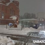 Иномарка проломила ограждение храма в Заводском районе Саратова