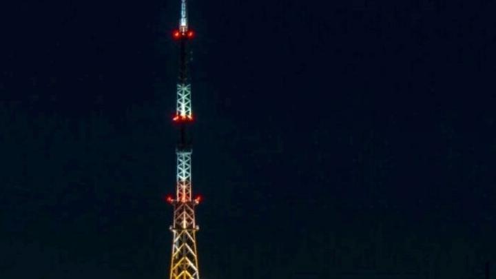 Саратовская телебашня подсветится триколором в вечер Дня защитника Отечества Саратовская телебашня подсветится триколором в вечер Дня защитника Отечества