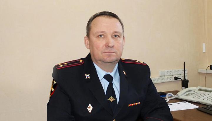 В Саратовской области задержан начальник МО МВД России «Вольский» Алексей Панферов В Саратовской области задержан начальник МО МВД России «Вольский» Алексей Панферов