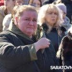 В Парке Победы Саратова на мемориал добавили имена 200 погибших участников СВО