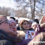 В Парке Победы Саратова на мемориал добавили имена 200 погибших участников СВО