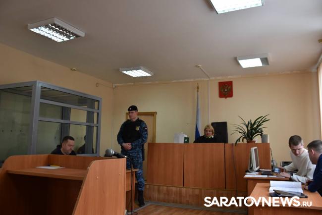 В Саратове суд допросил инспектора, которого избил водитель Mustang В Саратове суд допросил инспектора, которого избил водитель Mustang